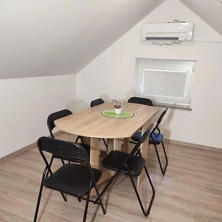 Lejlighed Jelovca - In The Attic Radovljica