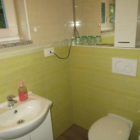 Jelovca - In The Attic Lejlighed *