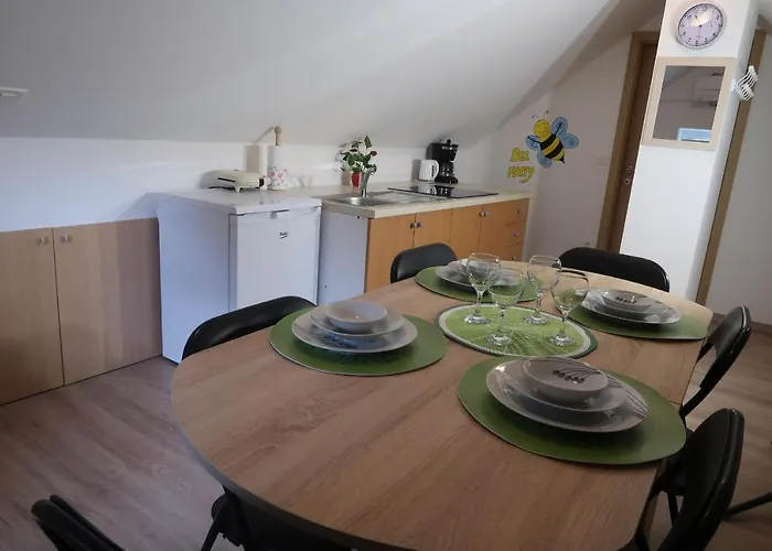 Jelovca - In The Attic Radovljica